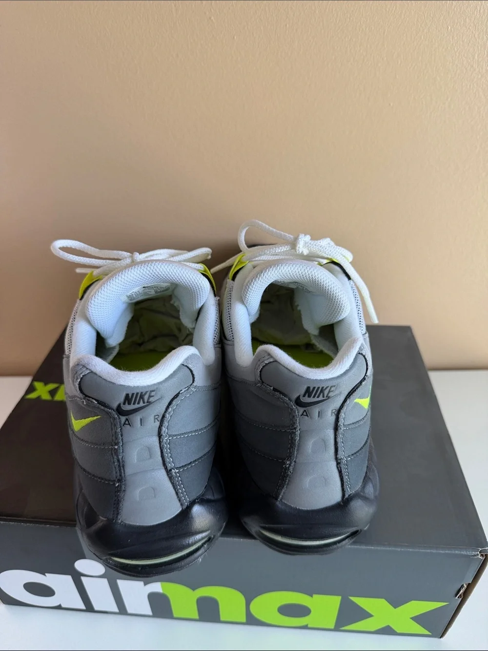 Nike Air Max 95 - Picture 4 of 8